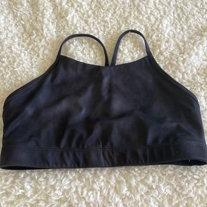 Stori Sports Bra. Worn twice. Too small. Size 8 but feels more like a 6 to me.